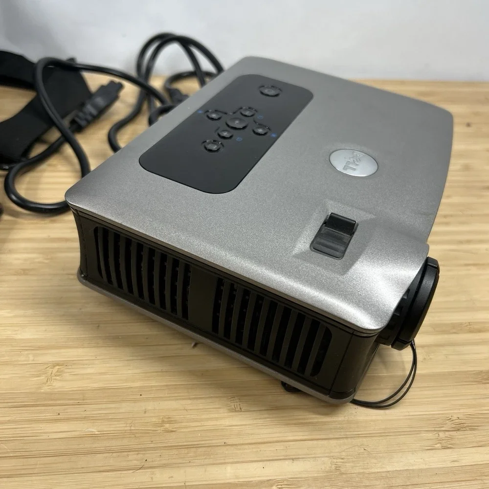 Dell 3400MP DLP Multimedia Projector w/ Remote Case Cables Tested Working